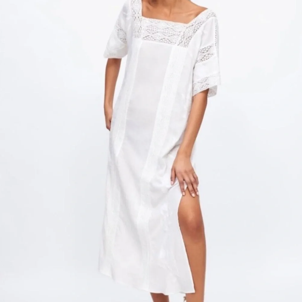 Zara White Embroidered Lace Trim Dress with Side Vents - Picture 15 of 15